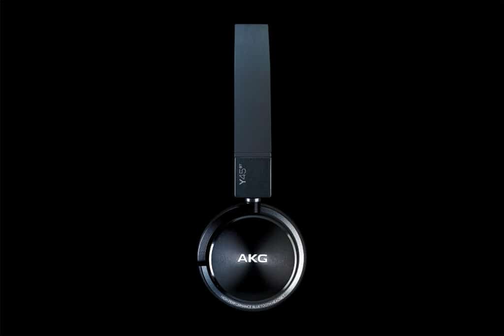 AKG Y45BT 2